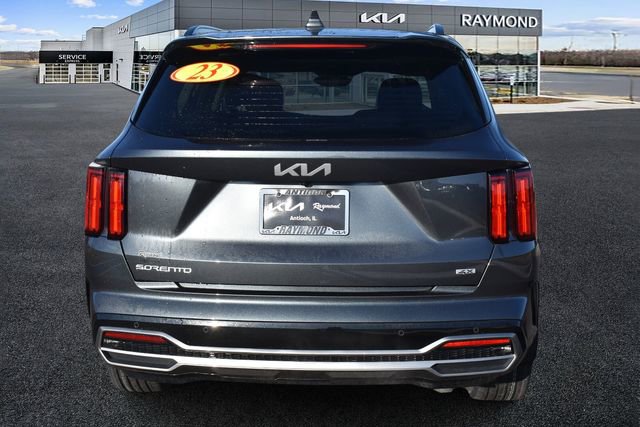 Certified 2023 Kia Sorento SX image 4