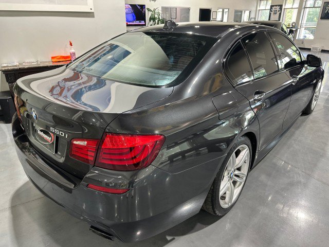 Used 2013 BMW 550i Sedan RWD image 2