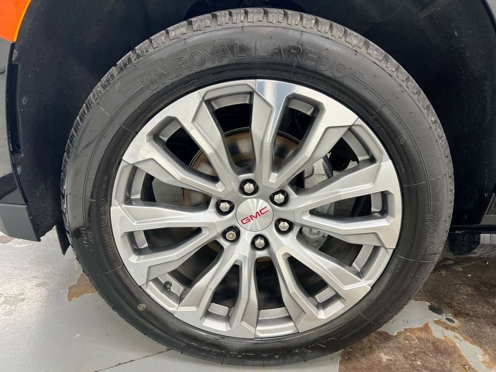 Used 2022 GMC Yukon Denali image 28