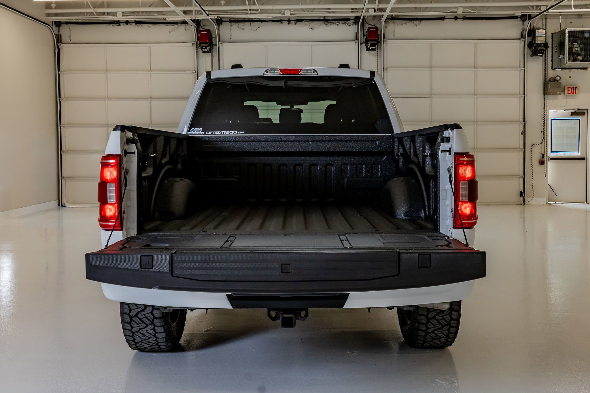 Used 2023 Ford F150 XL w/ STX Appearance Package AWD/4WD image 9