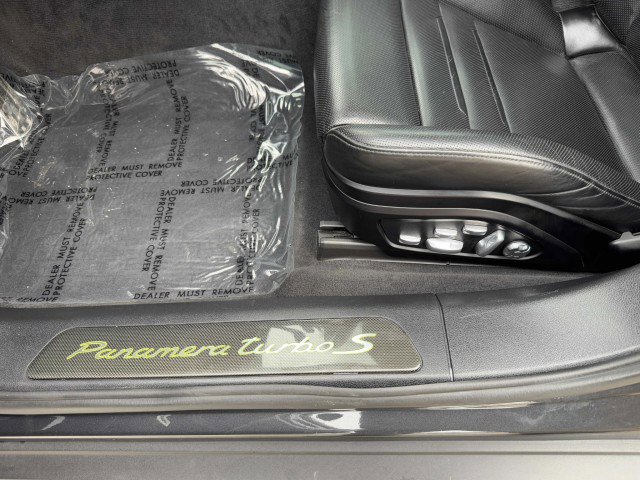 Used 2018 Porsche Panamera Turbo S image 20