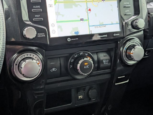 Used 2020 Toyota 4Runner Venture w/ Moonroof Package AWD/4WD image 29