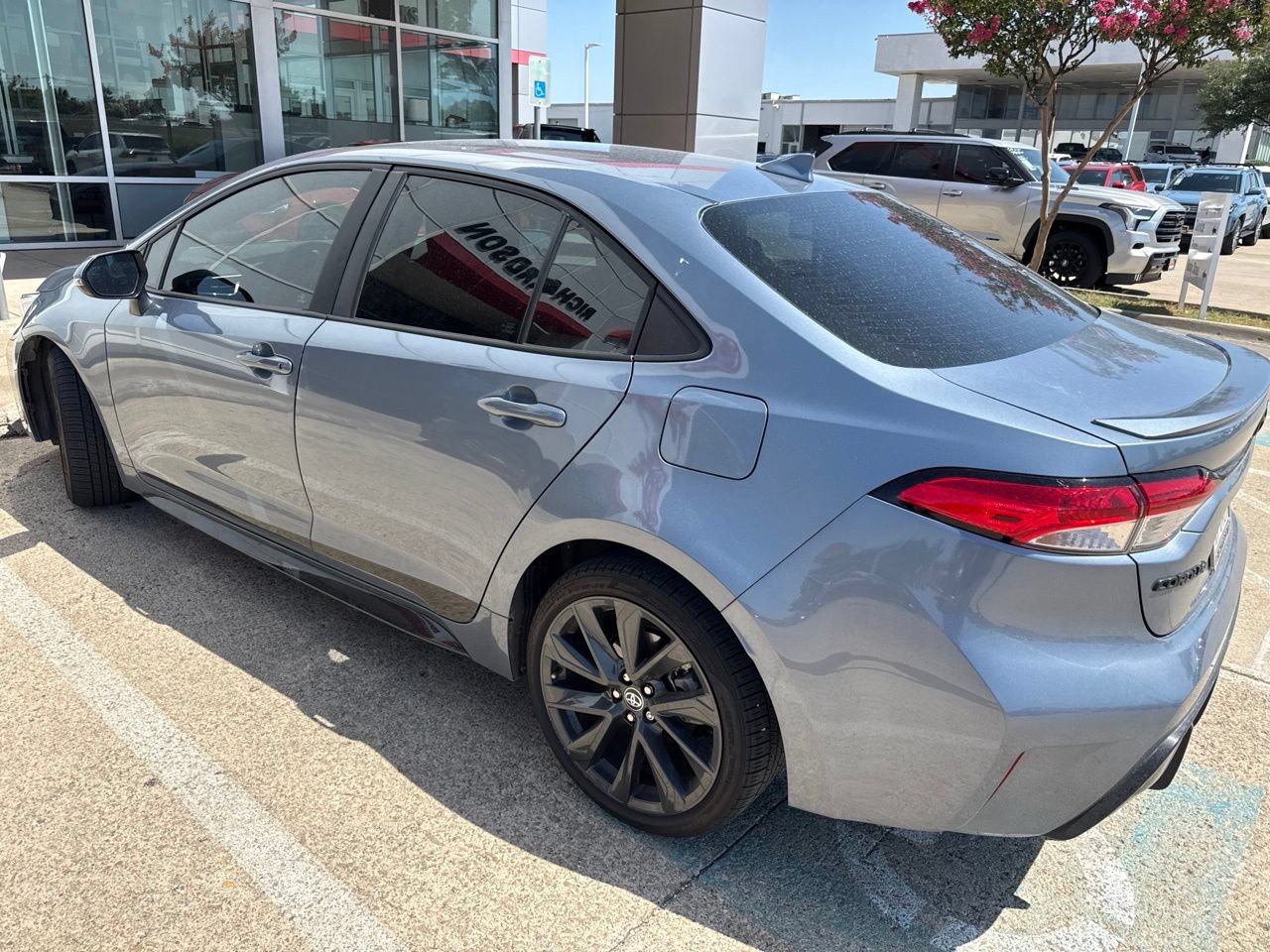 Used 2024 Toyota Corolla SE FWD image 8