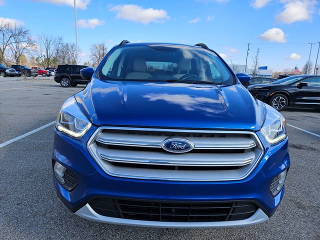 Used 2019 Ford Escape SEL image 2
