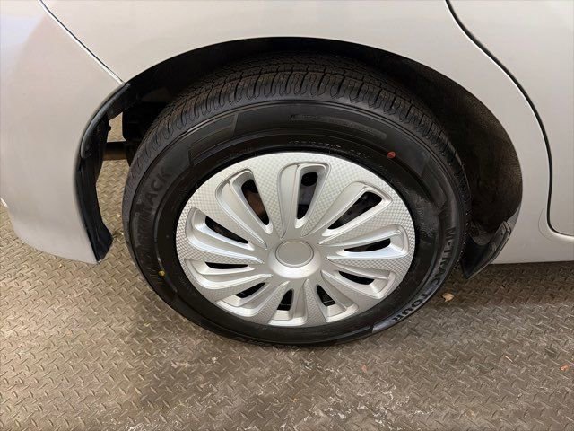 Used 2019 Nissan Versa Note SV FWD image 35