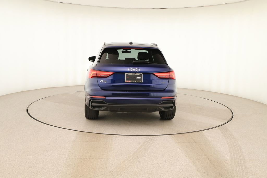 Certified 2025 Audi Q3 2.0T Premium w/ Convenience Package image 5