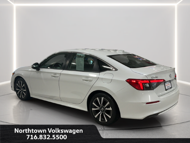 Used 2023 Honda Civic EX image 3