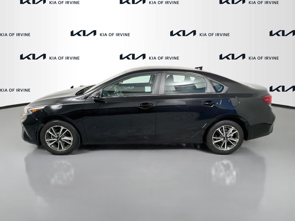 Certified 2023 Kia Forte LXS FWD image 5