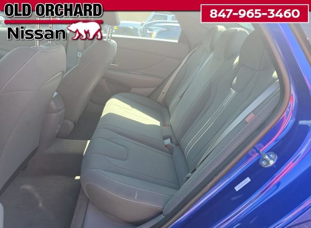 Used 2025 Hyundai Elantra Sport FWD image 7