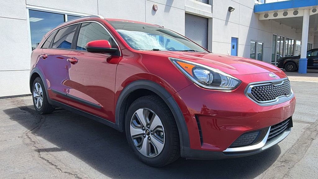 Used 2019 Kia Niro LX FWD image 1