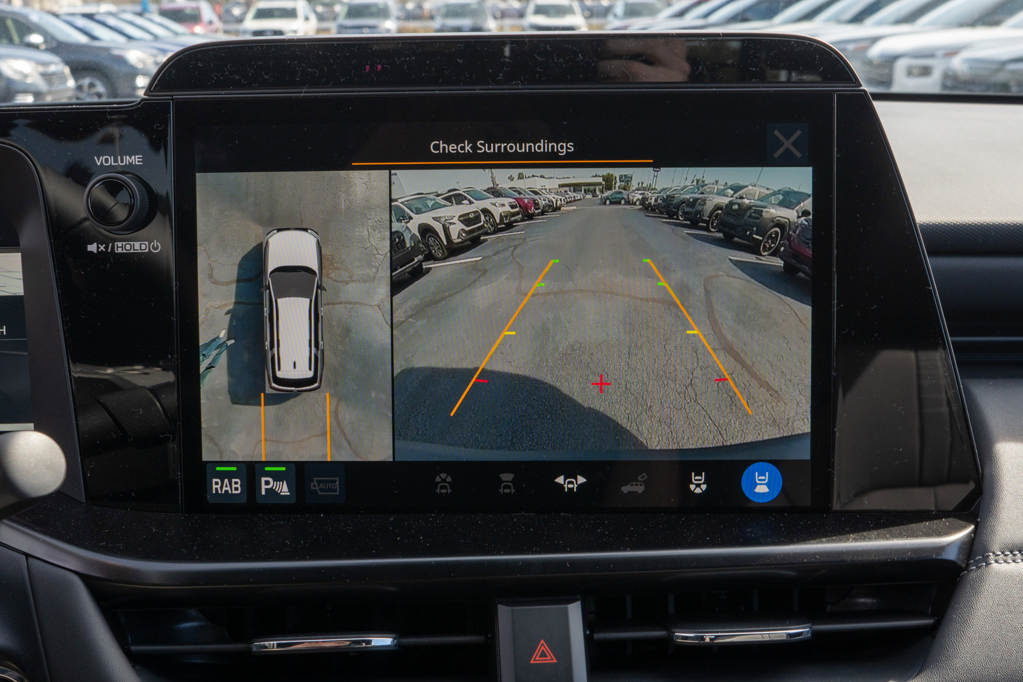 New 2026 Subaru Outback Touring AWD/4WD image 17