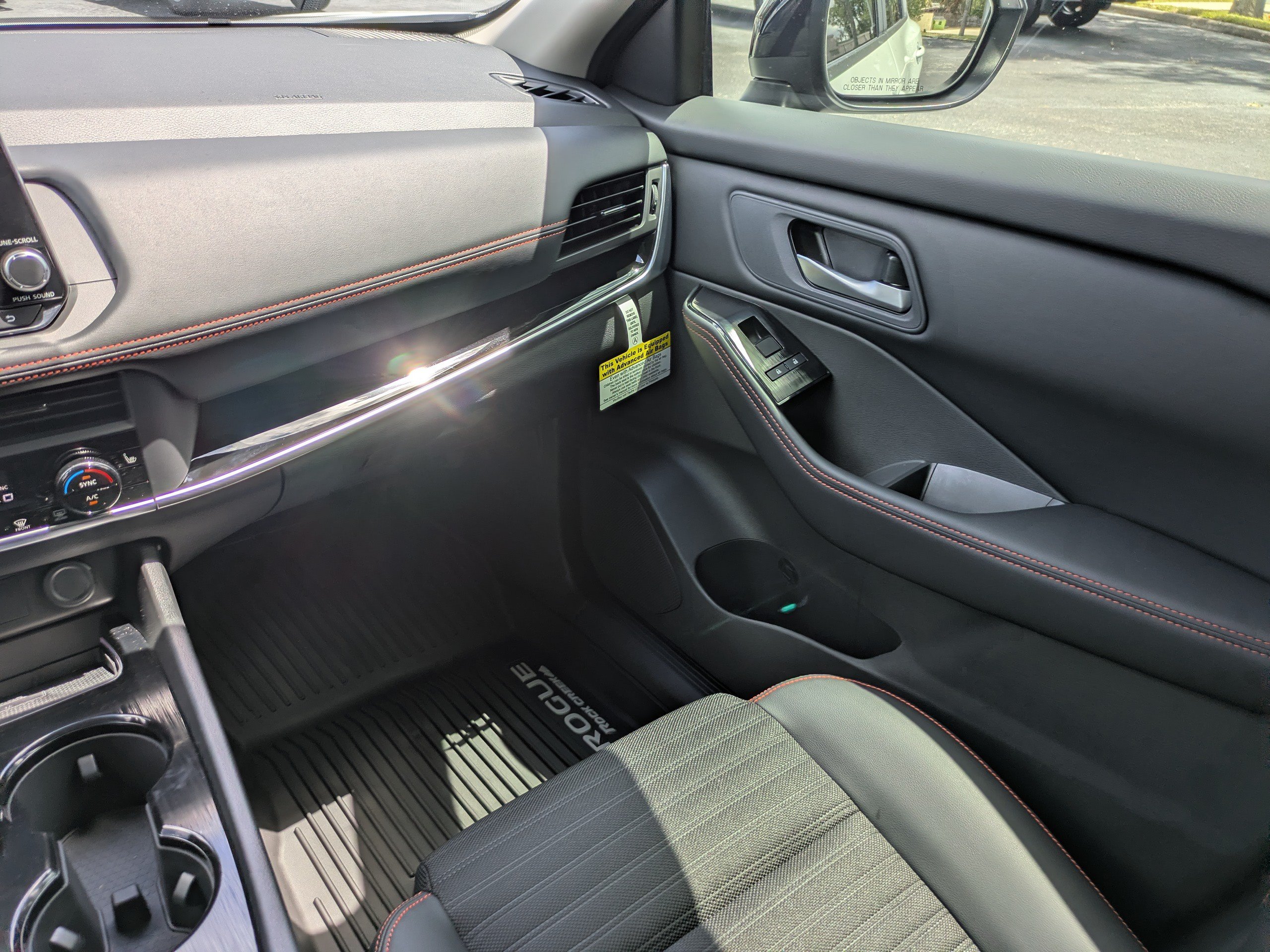 New 2026 Nissan Rogue SV AWD/4WD image 19