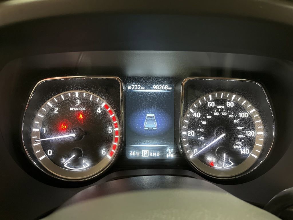 Used 2016 Nissan Titan Platinum Reserve image 35