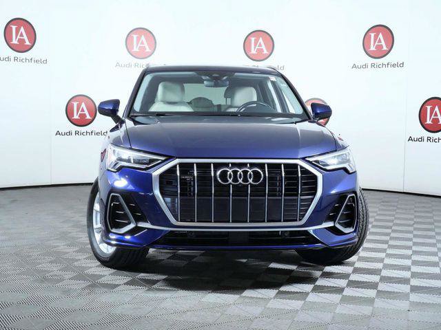 Certified 2023 Audi Q3 2.0T Premium Plus w/ Premium Plus Package AWD/4WD image 3