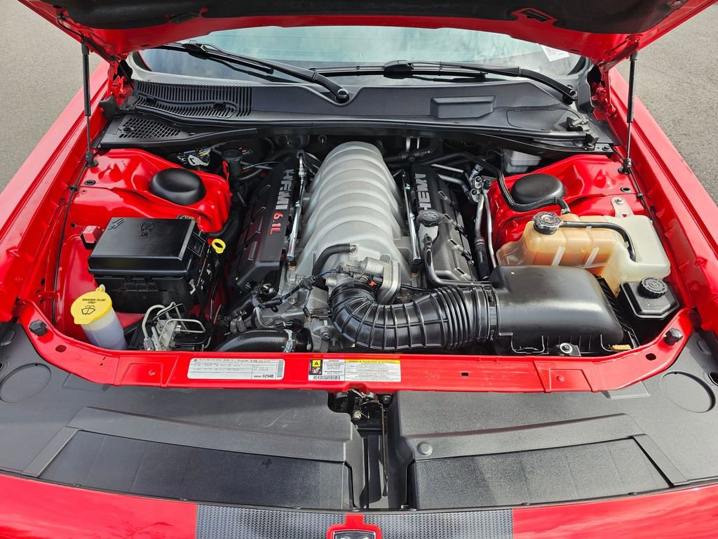 Used 2010 Dodge Challenger SRT8 w/ SRT Option Group II RWD image 10