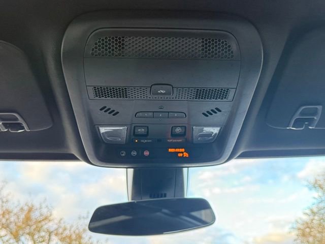 Used 2020 Cadillac XT5 Premium Luxury image 37