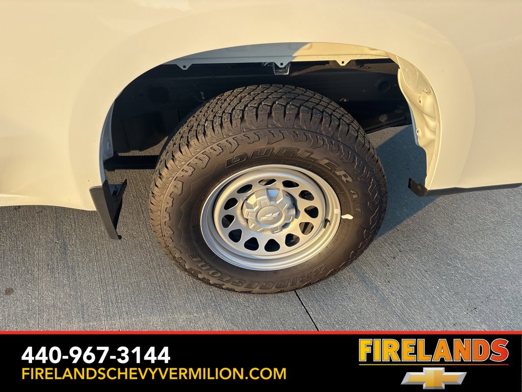 New 2025 Chevrolet Silverado 1500 W/T w/ WT Value Package image 39