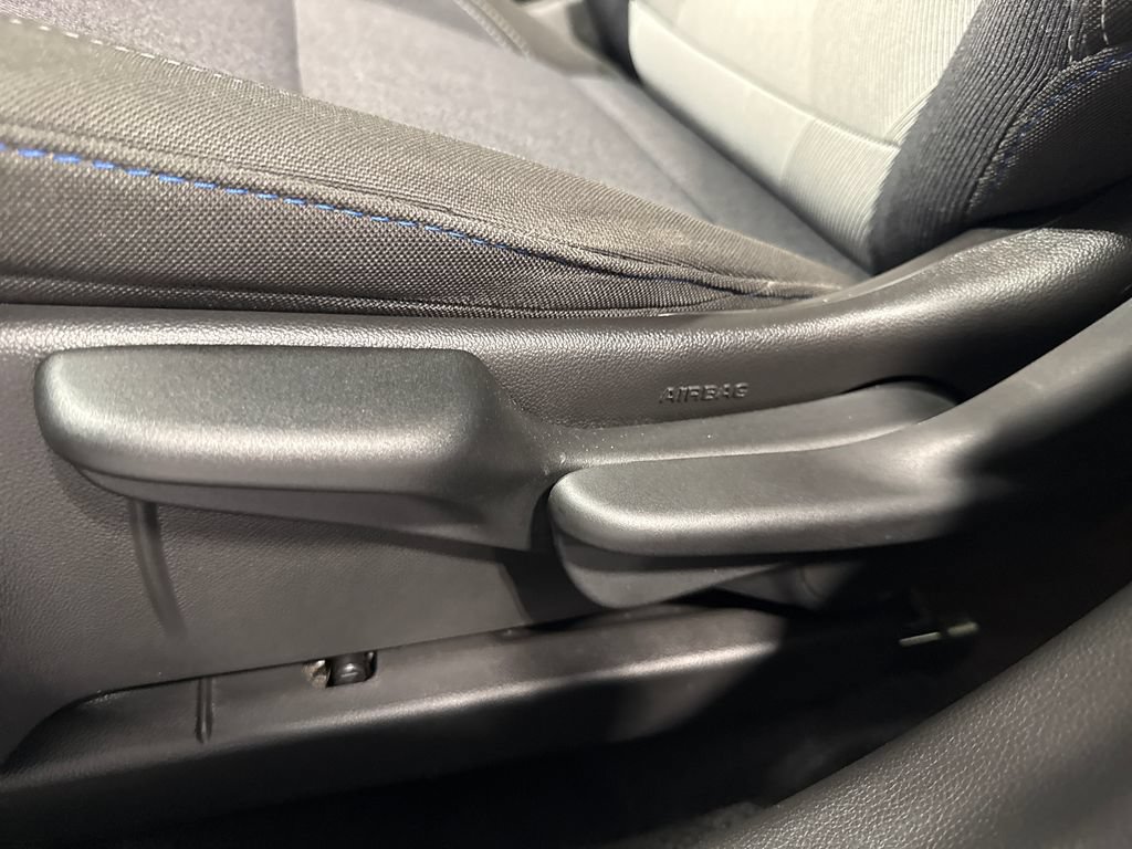 Used 2024 Chevrolet Trax LS w/ LS Convenience Package FWD image 27
