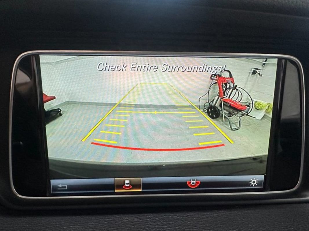 Used 2016 Mercedes-Benz E 400 4MATIC Coupe image 21