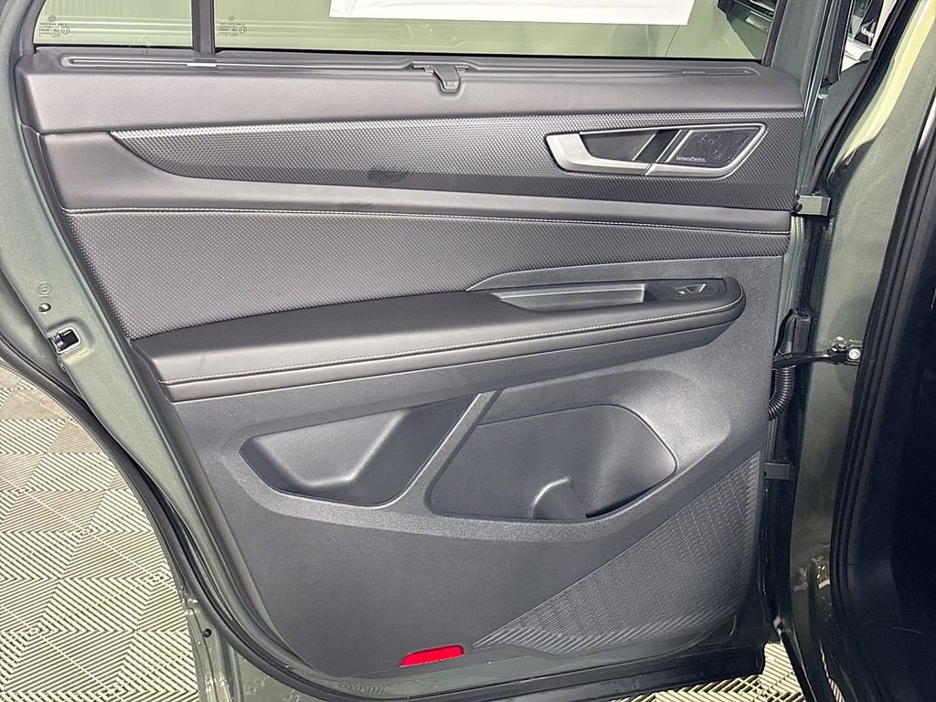 New 2026 Volkswagen Atlas Cross Sport SEL Premium R-Line image 20