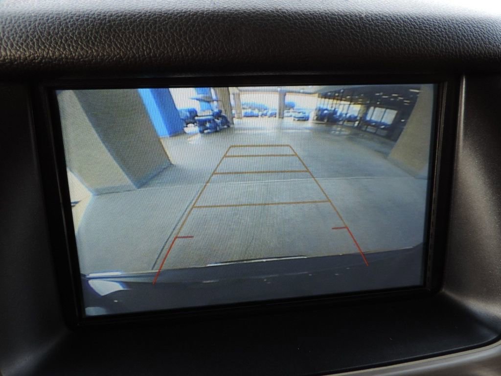 Used 2018 GMC Yukon Denali w/ Open Road Package AWD/4WD image 35