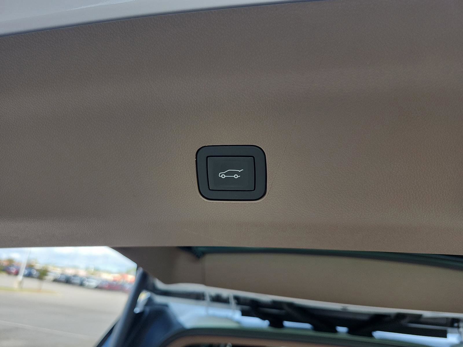 New 2026 GMC Yukon XL Denali w/ Denali Reserve Package image 9