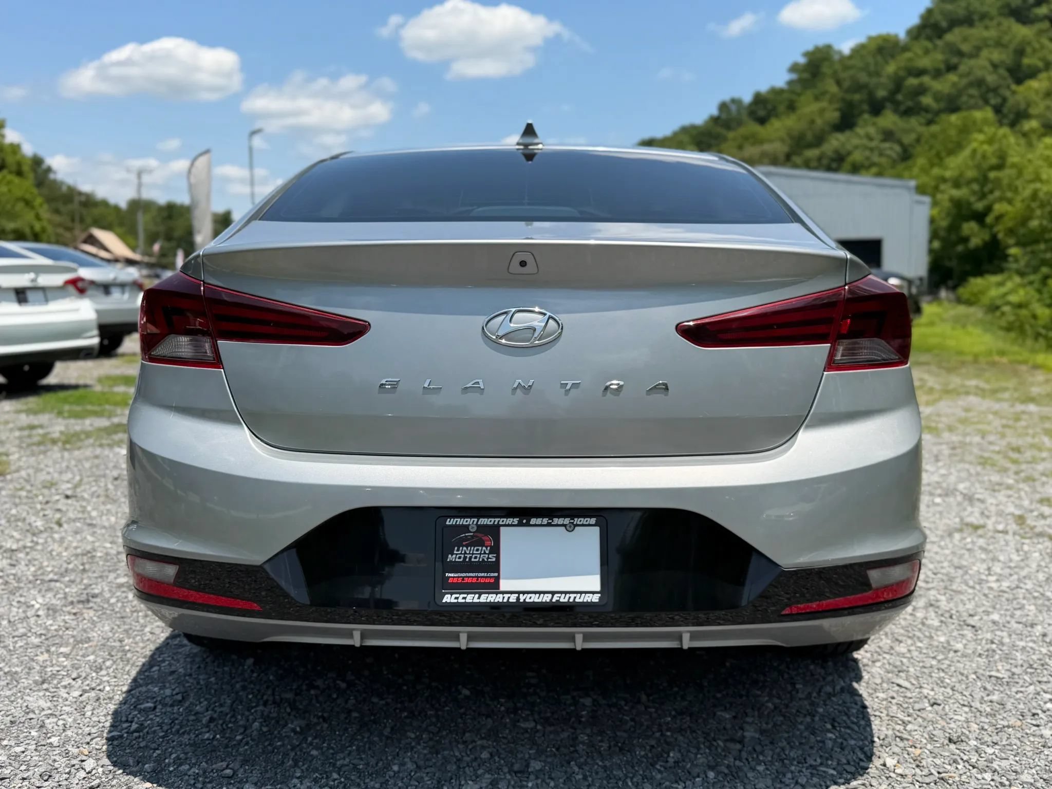 Used 2020 Hyundai Elantra SEL w/ Cargo Package (C1) FWD image 5