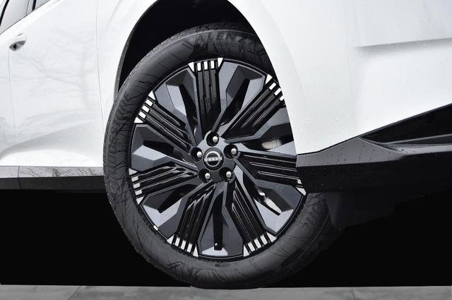 New 2026 Nissan Murano Platinum image 3