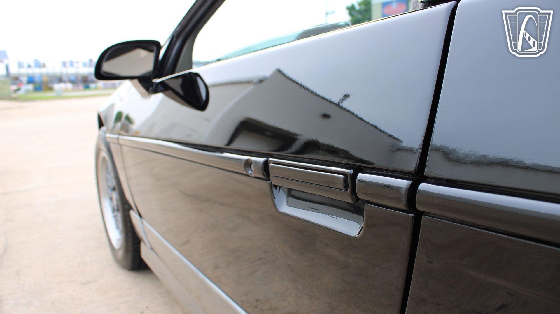 Used 1987 Pontiac Fiero GT RWD image 35