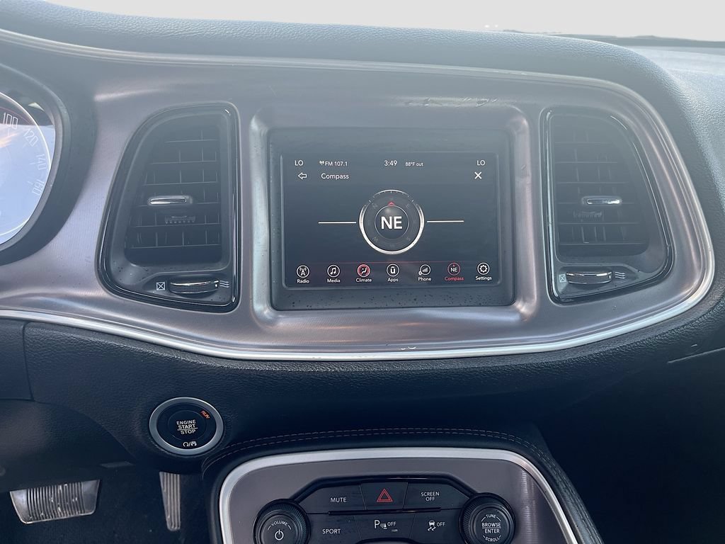 Used 2022 Dodge Challenger GT AWD/4WD image 13