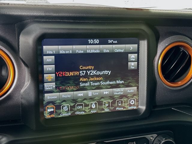 Used 2022 Jeep Gladiator Mojave w/ LED Lighting Group AWD/4WD image 22
