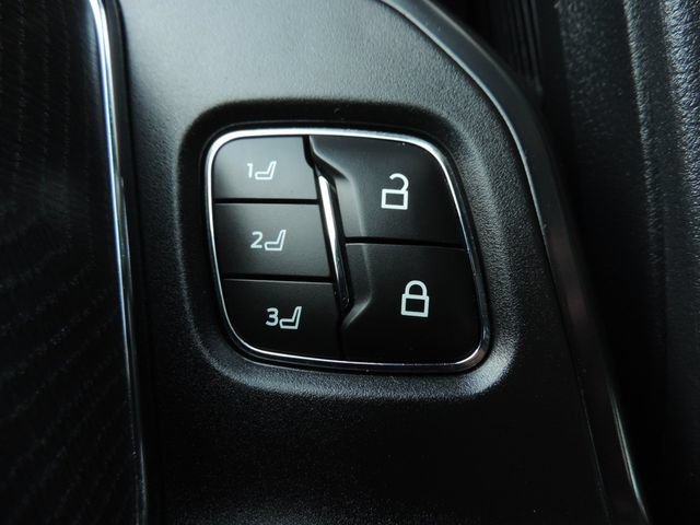 Used 2023 Ford F350 Platinum AWD/4WD image 33