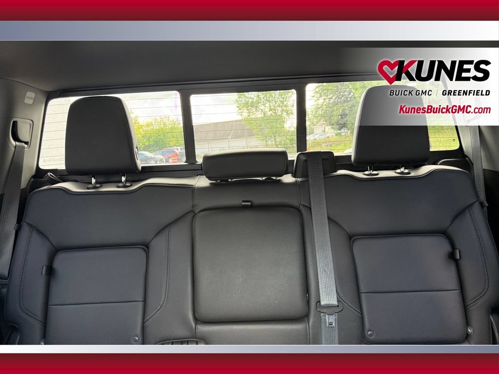 Used 2021 Chevrolet Silverado 1500 LTZ w/ LTZ Premium Package AWD/4WD image 34