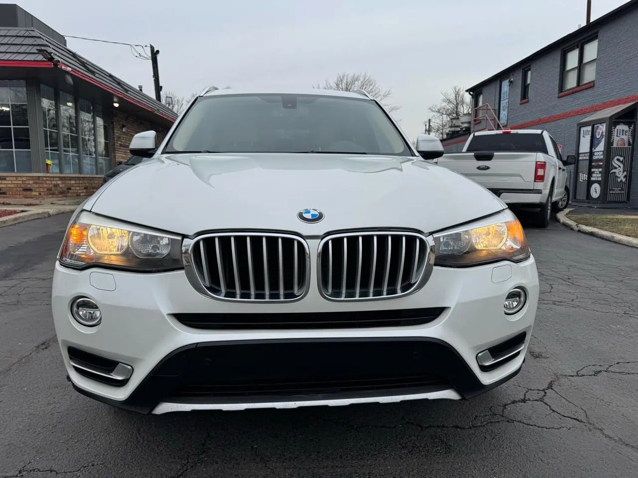 Used 2015 BMW X3 xDrive28i AWD/4WD image 2