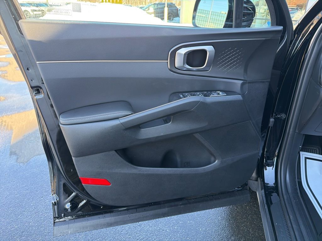 New 2026 Kia Sorento S image 28