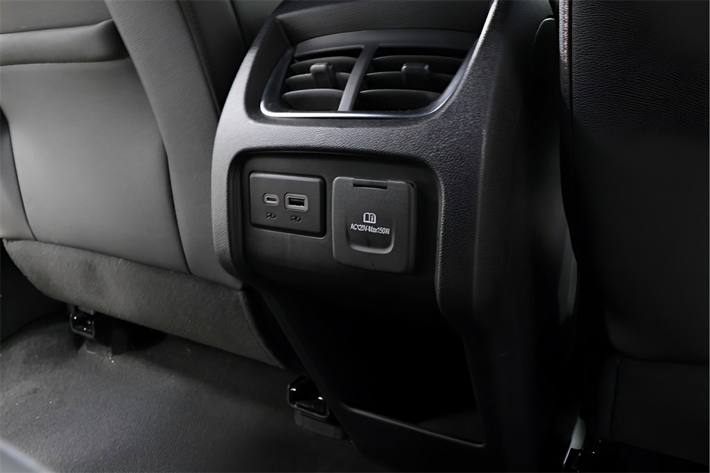 Used 2025 Chevrolet Blazer RS image 29