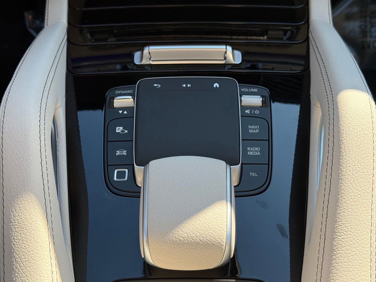 New 2026 Mercedes-Benz GLE 450 4MATIC image 18