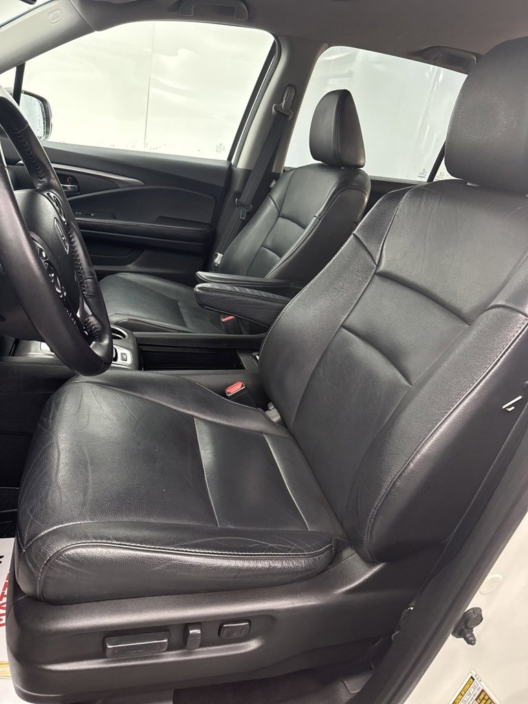 Used 2017 Honda Pilot EX-L image 13