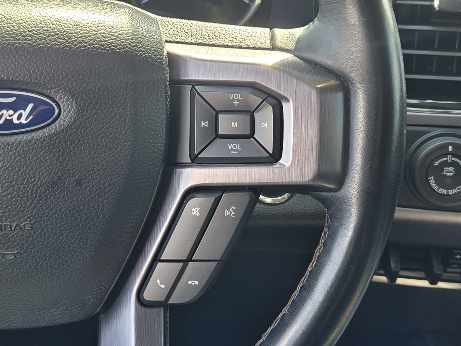 Used 2019 Ford Expedition Platinum RWD image 27