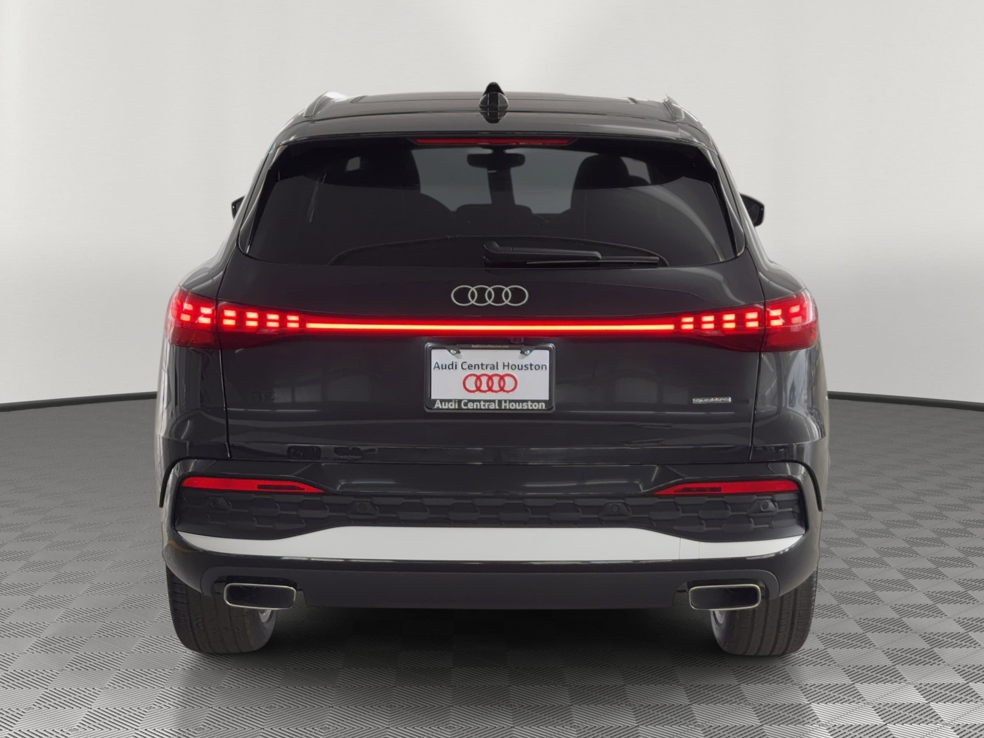 New 2026 Audi Q5 Premium Plus image 10
