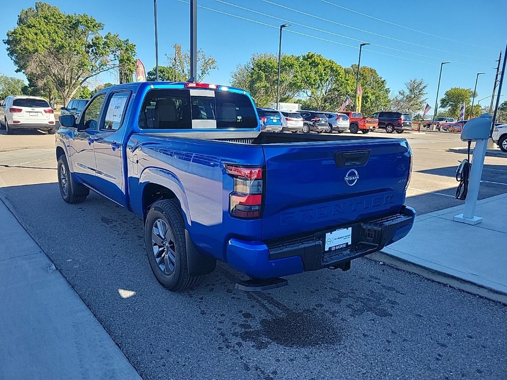 New 2026 Nissan Frontier SV image 5