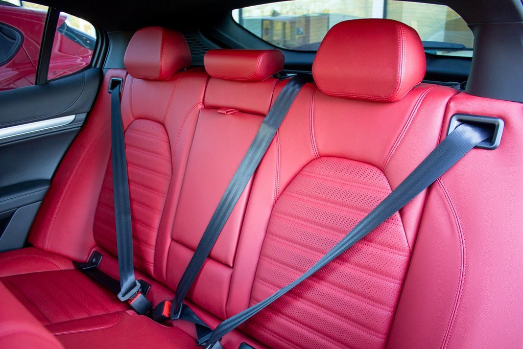 New 2025 Alfa Romeo Stelvio Sprint image 22