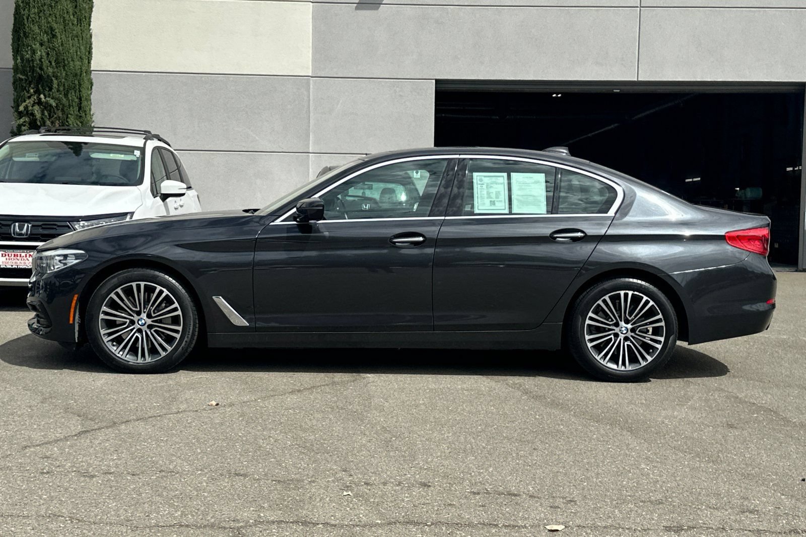 Used 2018 BMW 530i RWD image 7