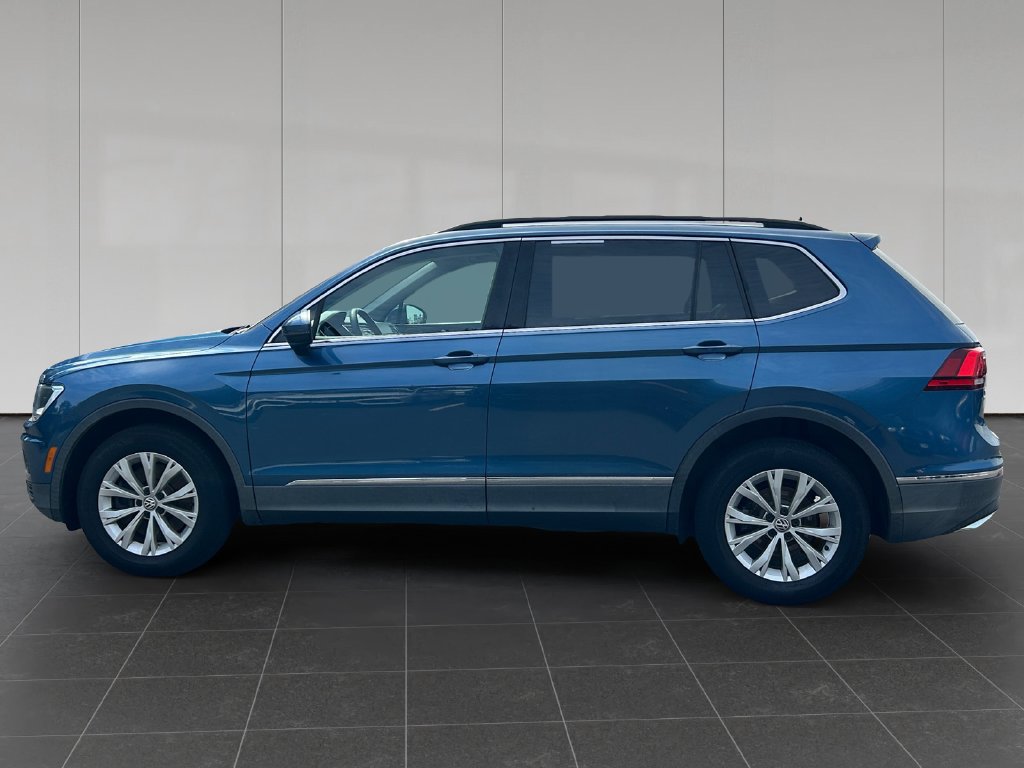 Used 2018 Volkswagen Tiguan SE AWD/4WD image 2