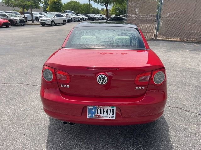 Used 2010 Volkswagen Eos Komfort FWD image 4
