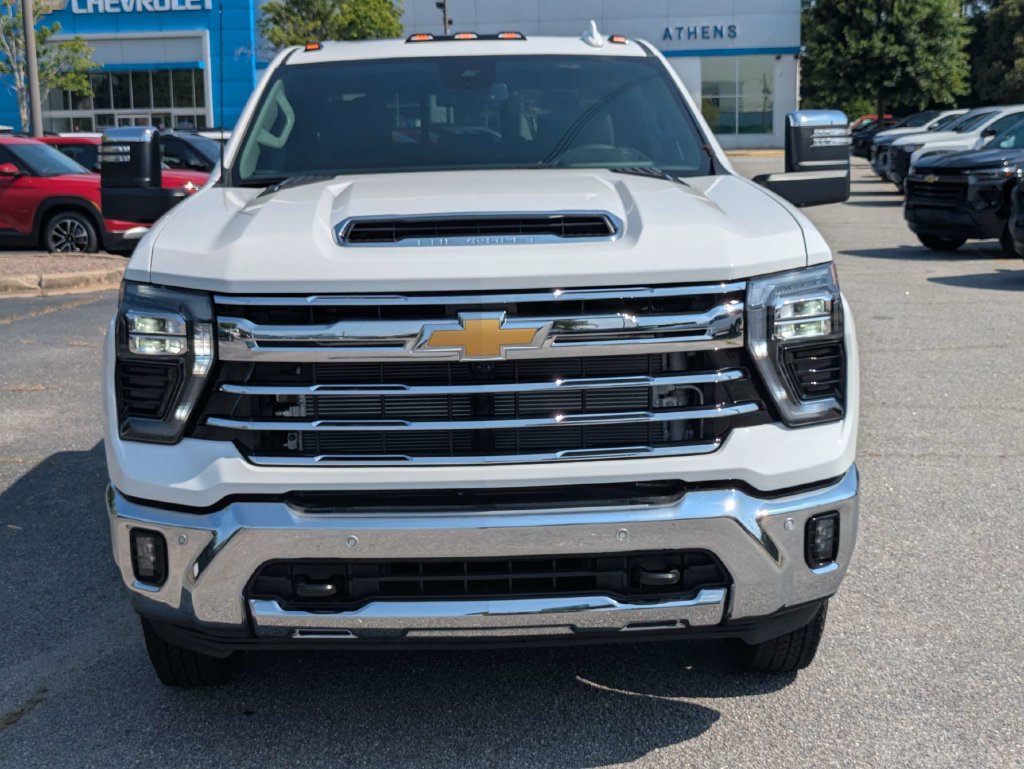 New 2026 Chevrolet Silverado 3500 LTZ w/ LTZ Convenience Package AWD/4WD image 9