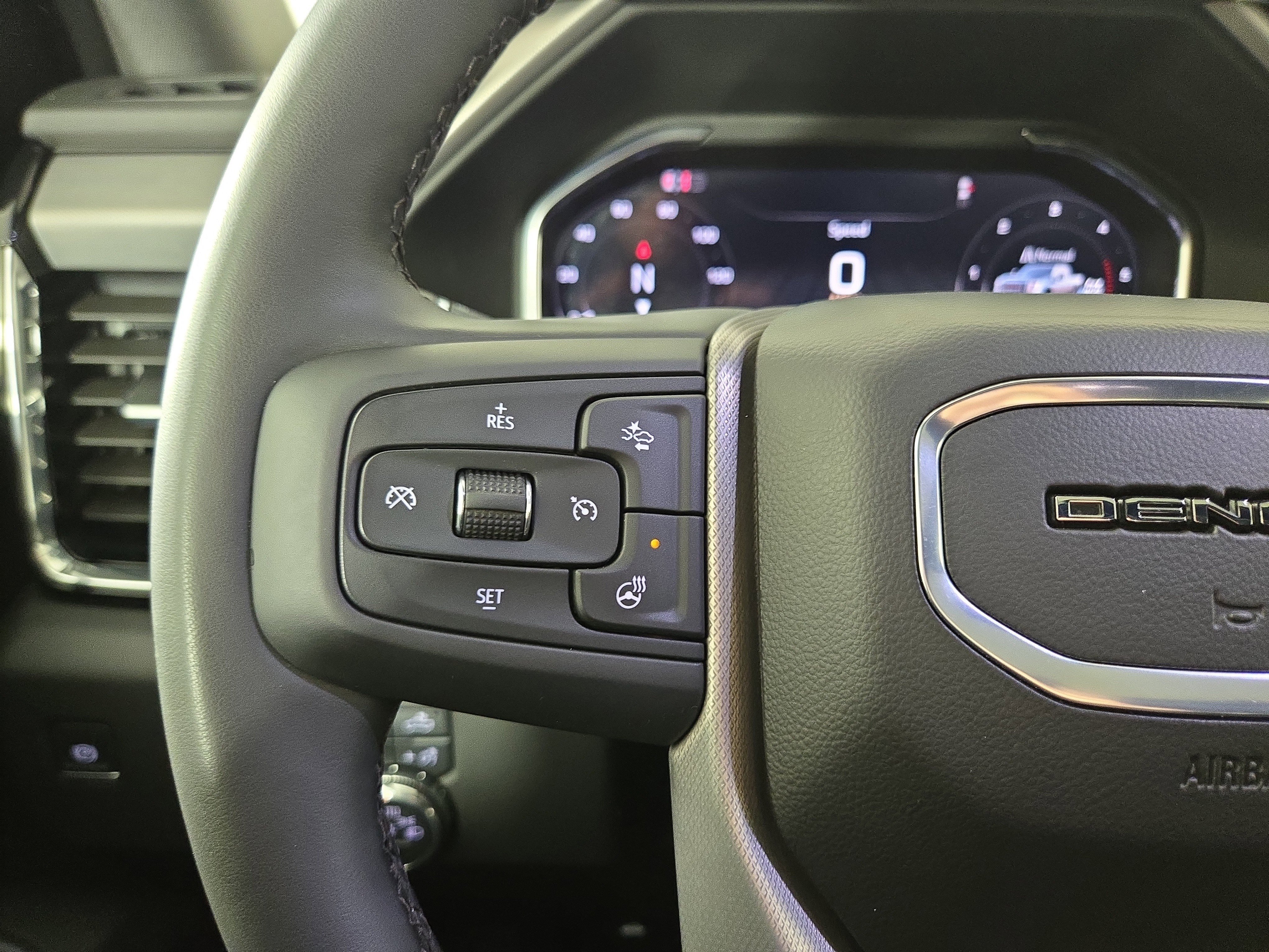 Certified 2025 GMC Sierra 3500 Denali w/ Denali Reserve Package image 15