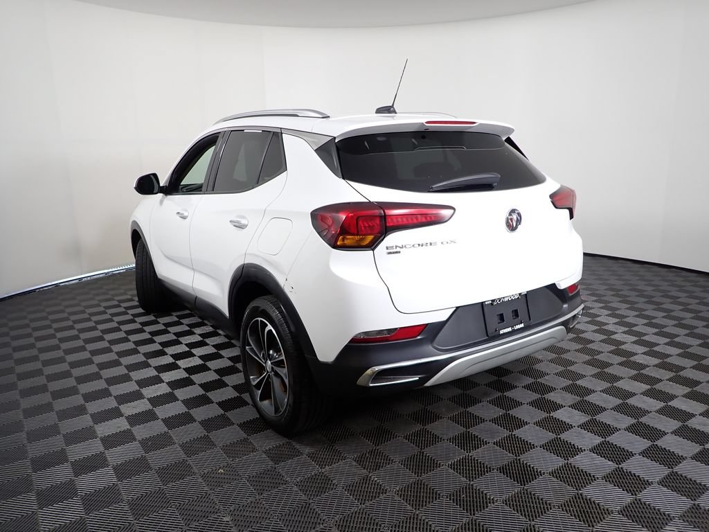 Used 2021 Buick Encore GX Essence AWD/4WD image 12