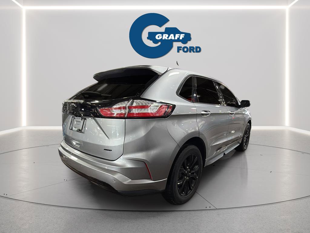 Used 2022 Ford Edge SE w/ Black Appearance Package image 7