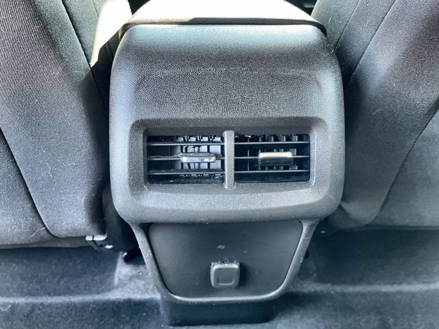 Used 2018 Chevrolet Equinox LT AWD/4WD image 21